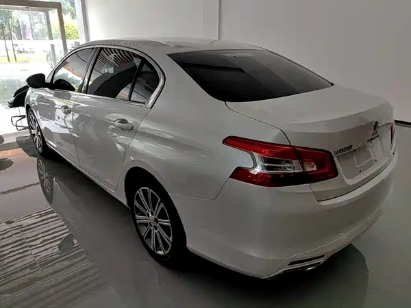 Peugeot 408 2017
