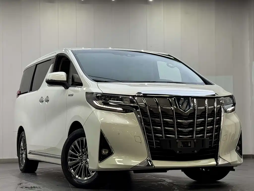 Toyota Alphard 2022 — фото 3