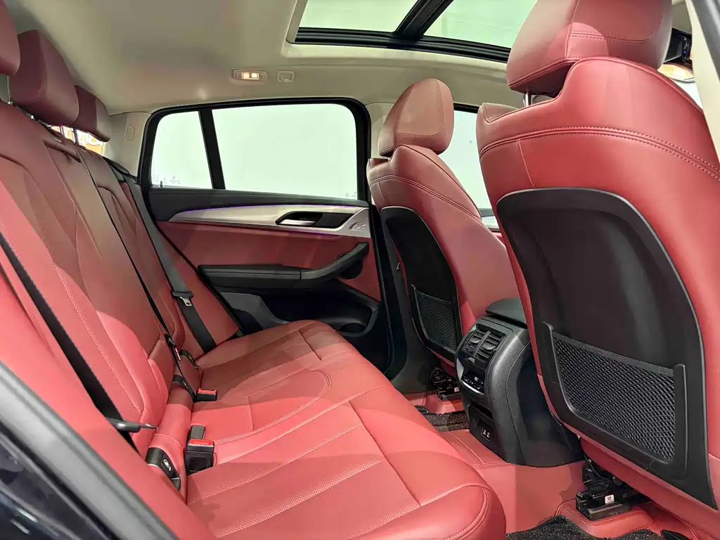 BMW X4 2022 — фото 15
