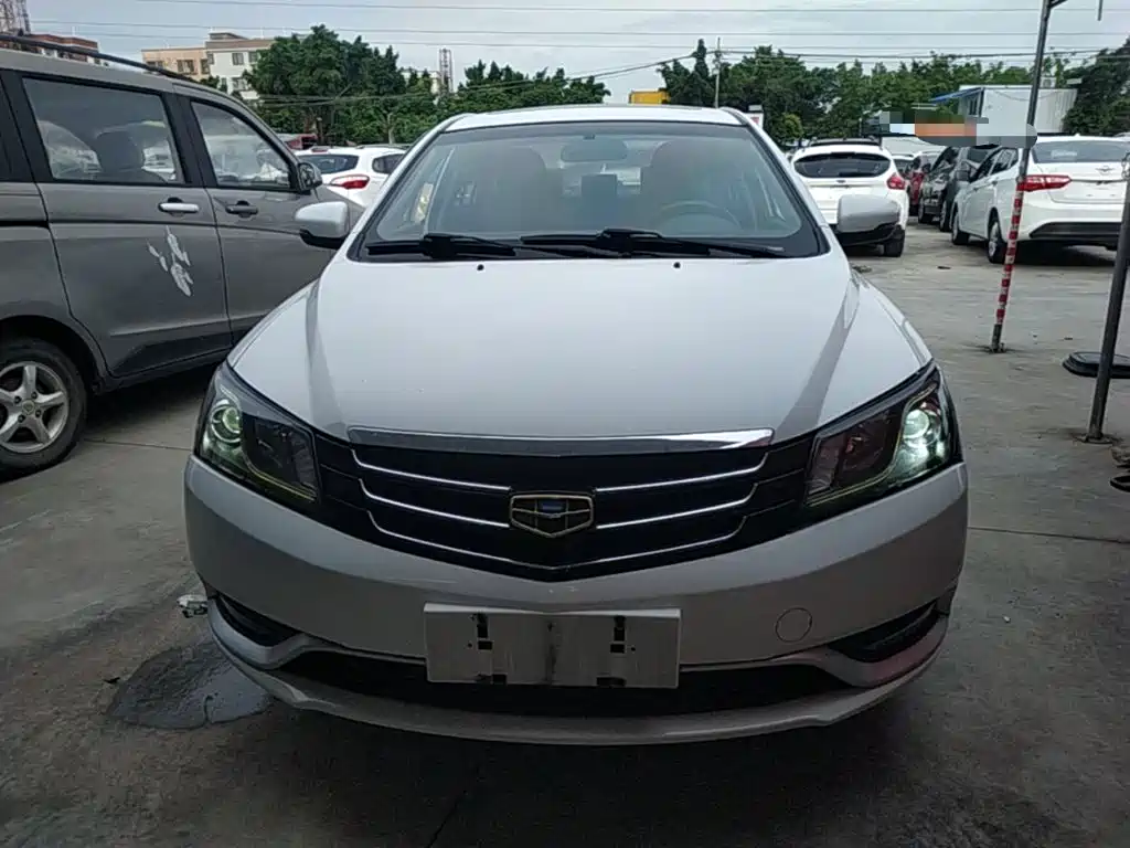 Geely Emgrand 2015