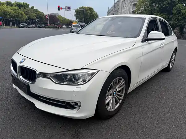 BMW 3 Series 2015