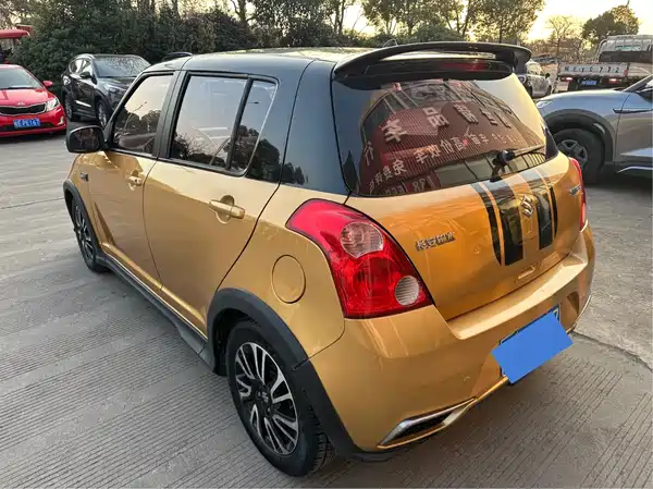 Suzuki Swift 2015