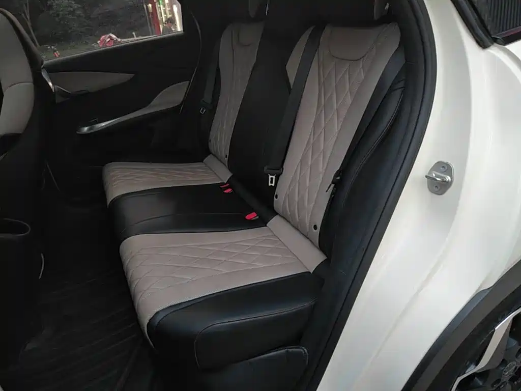 BYD Dolphin 2023 — фото 17