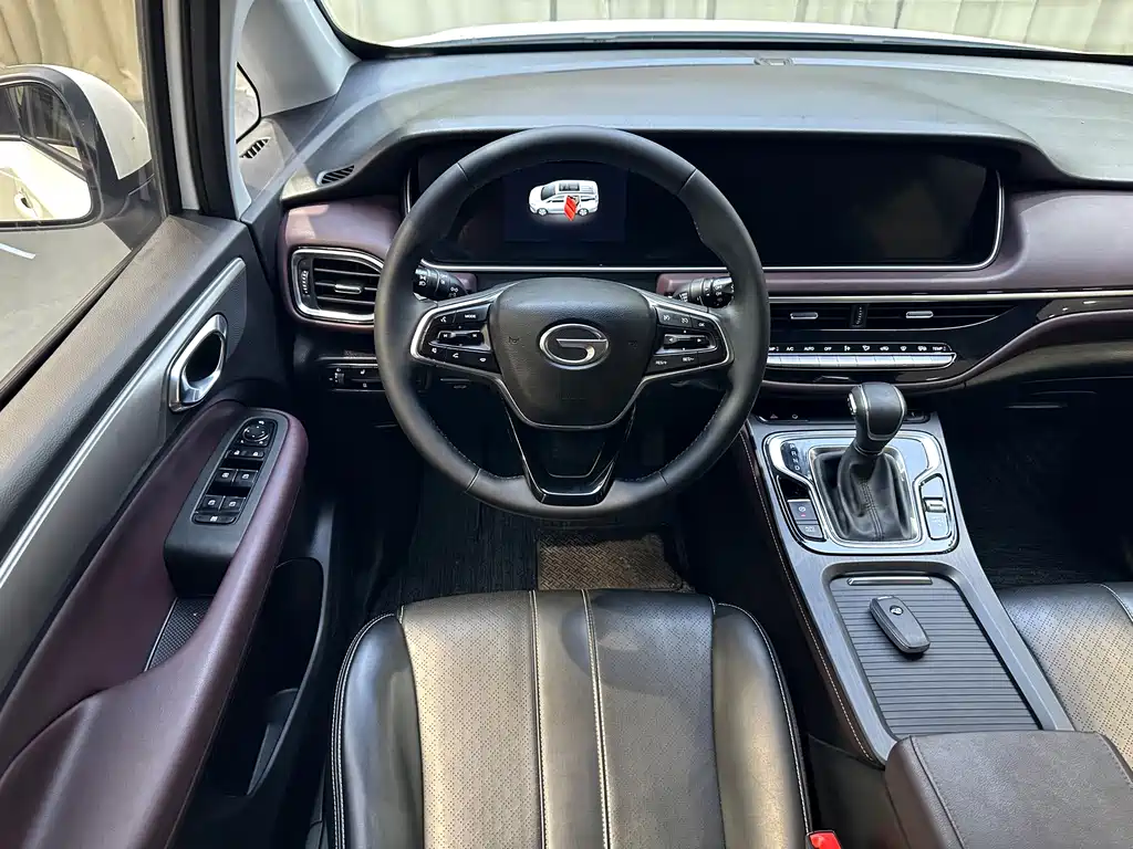 GAC Trumpchi M6 2021 — фото 17