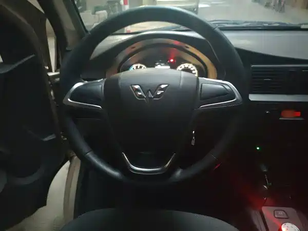 Wuling Rongguang EV 2022