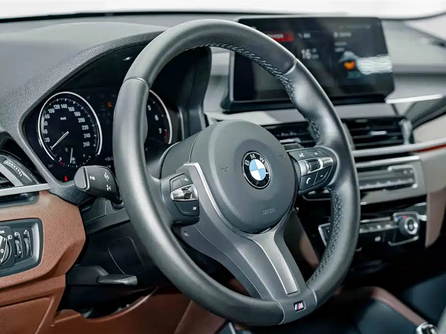 BMW X1 2023 — фото 9