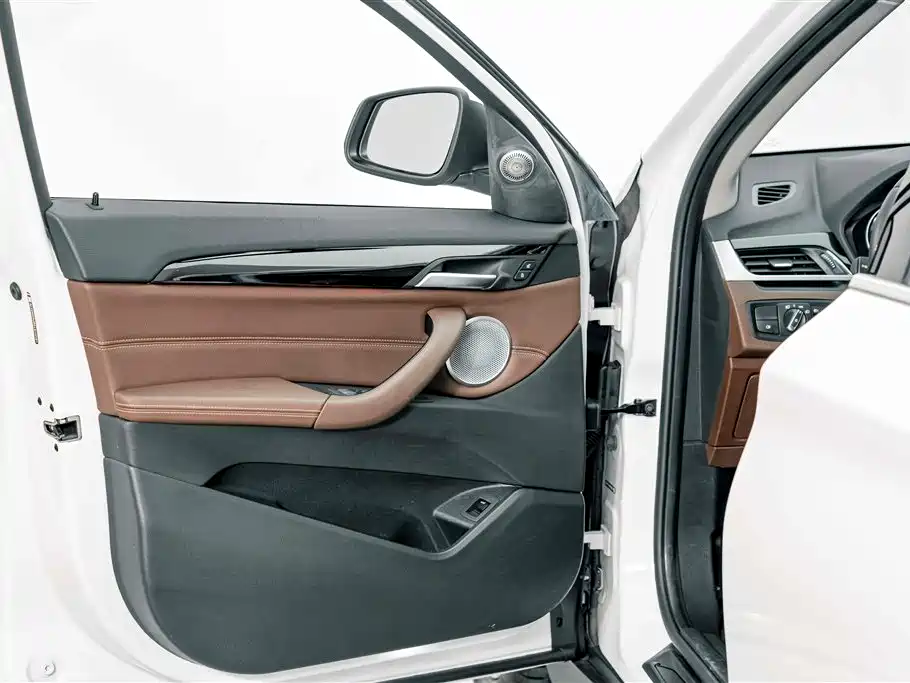 BMW X1 2023 — фото 15