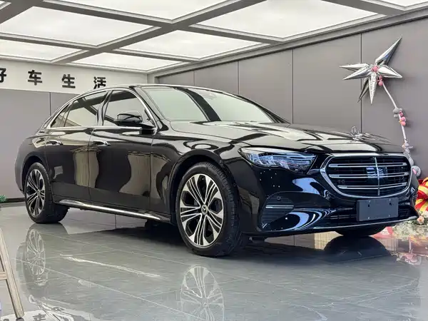 Mercedes-Benz E-Class 2025