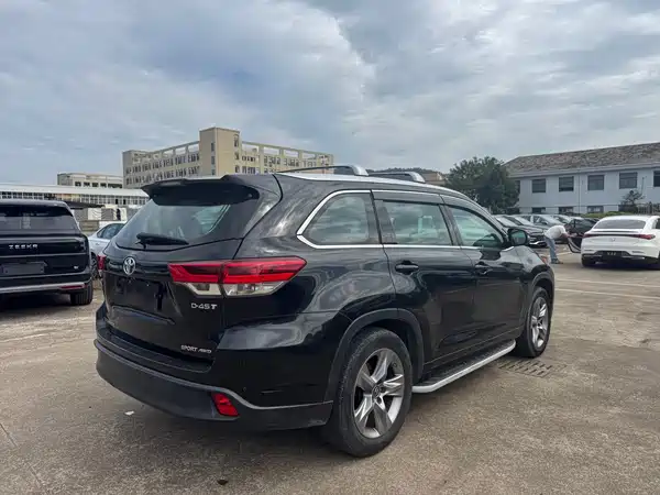Toyota Highlander 2018