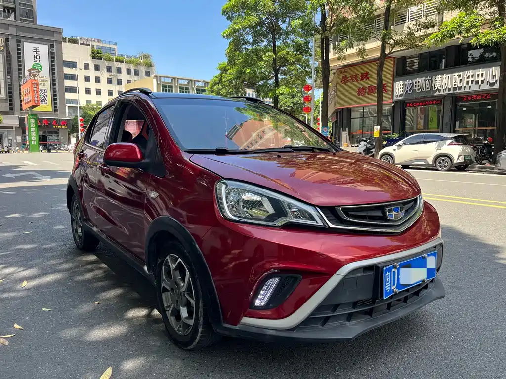 Geely Vision X1 2017