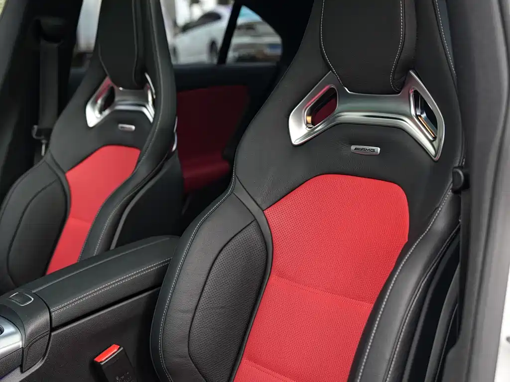 Mercedes-Benz CLA AMG 2021 — фото 12
