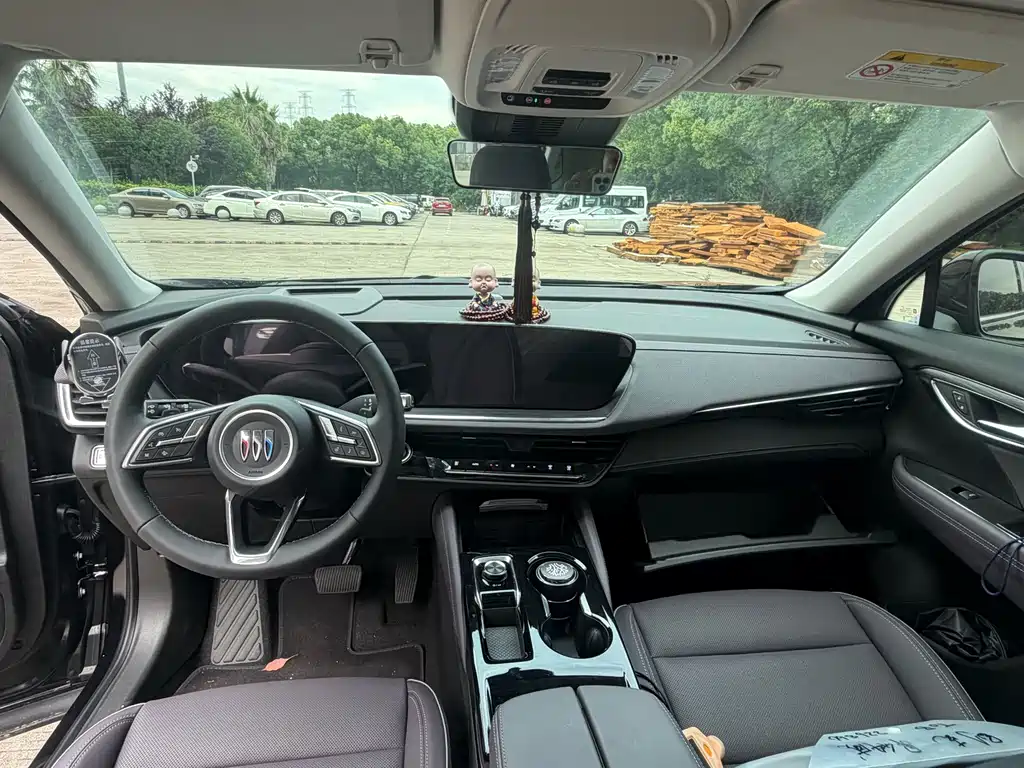 Buick Envision Plus 2026
