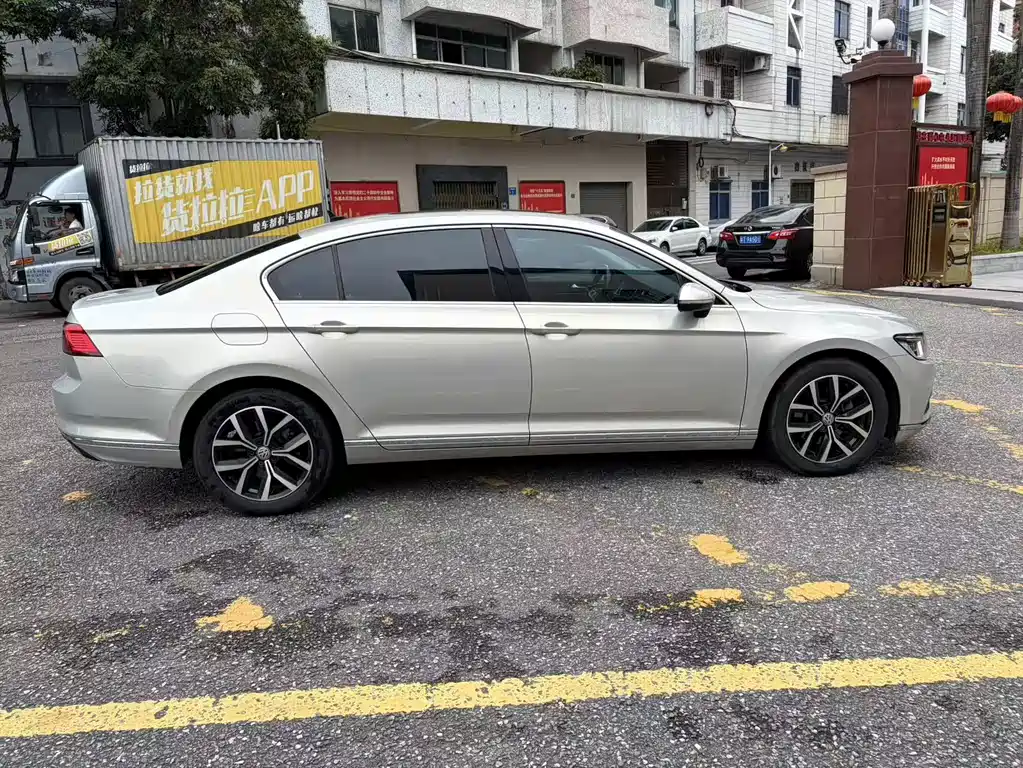 Volkswagen Magotan 2020
