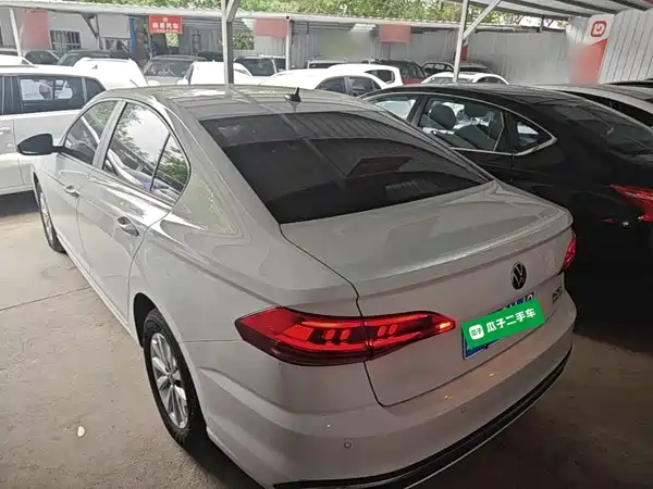 Volkswagen Bora 2023