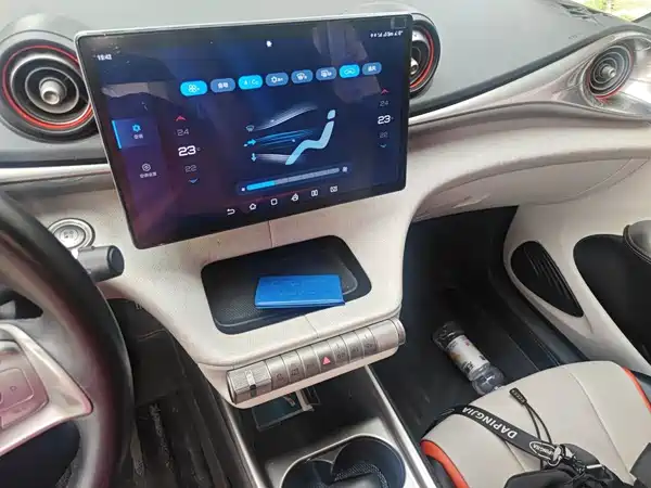 BYD Dolphin 2023