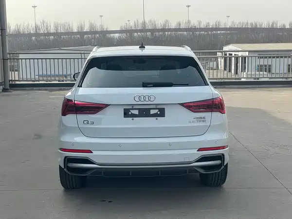 Audi Q3 2022