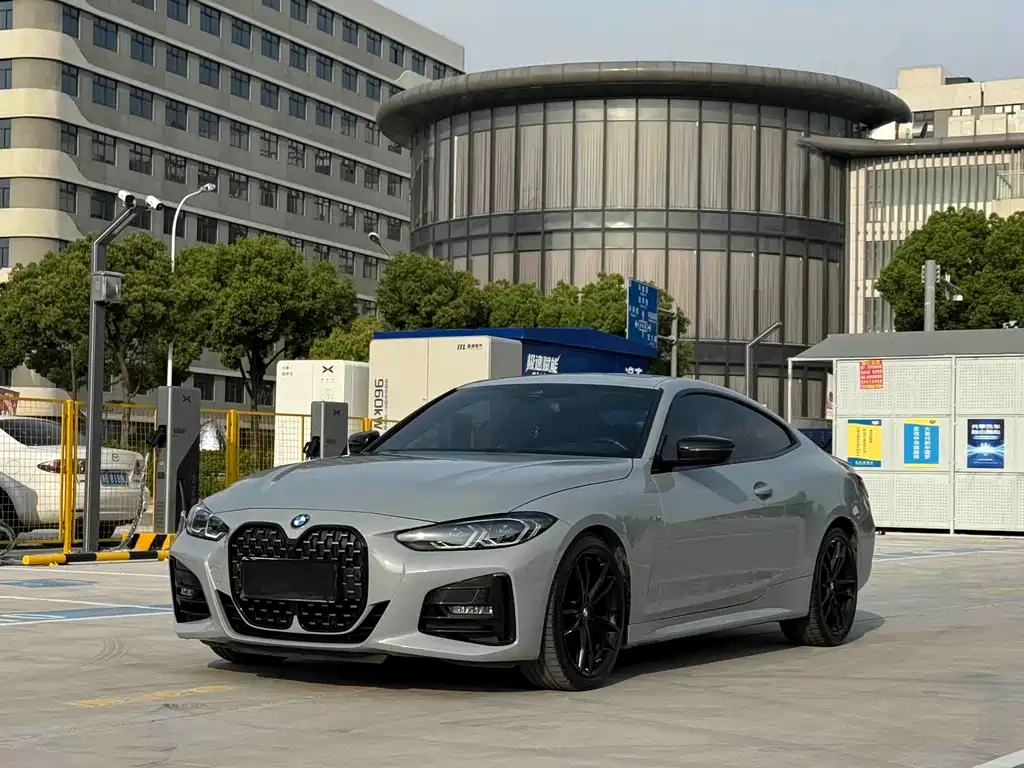BMW 4 Series 2023 — фото 1