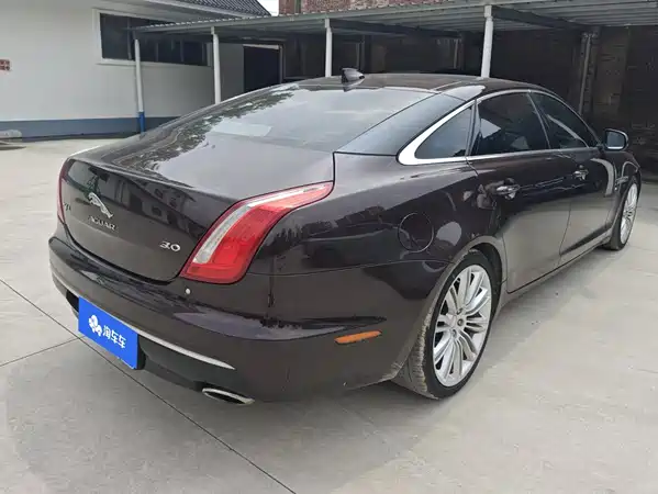 Jaguar XJ 2018