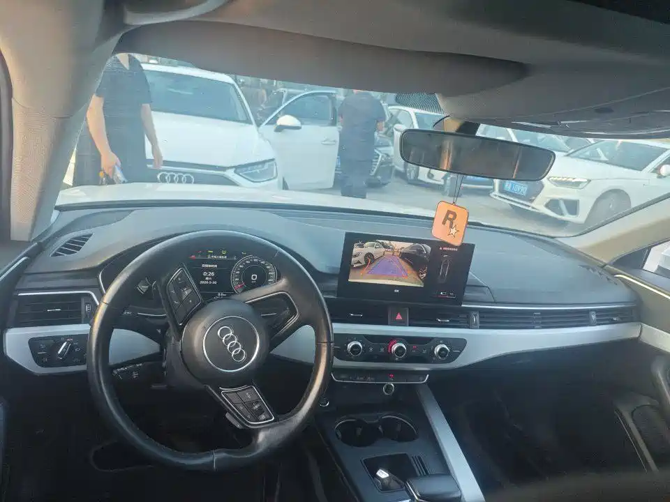 Audi A4L 2022