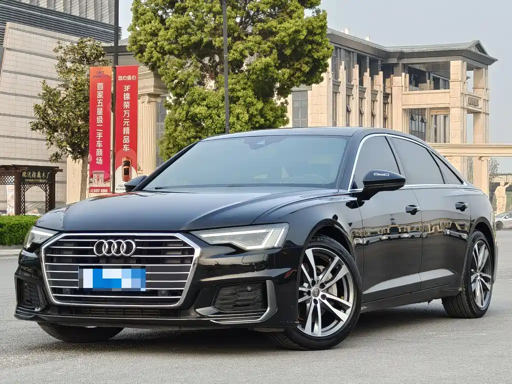 Audi A6L 2019 — фото 1