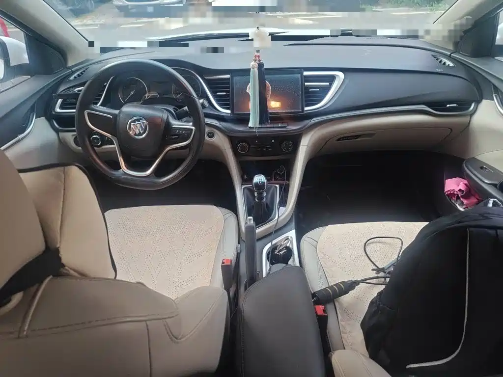 Buick Excelle 2017 — фото 13