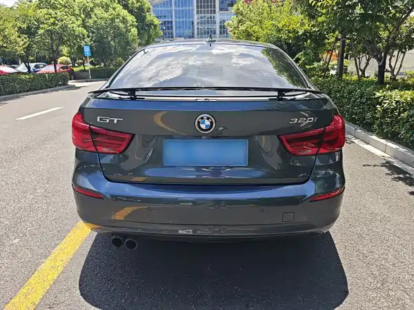 BMW 3 Series GT 2019