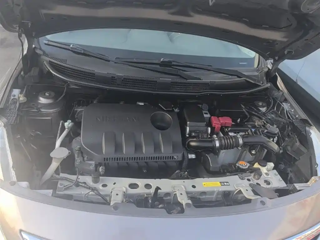 Nissan Sunny 2015 — фото 20