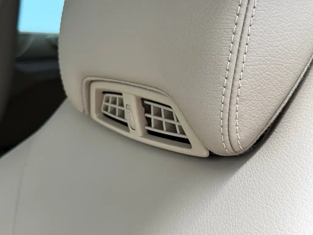 Mercedes-Benz E-Class 2013 — фото 17