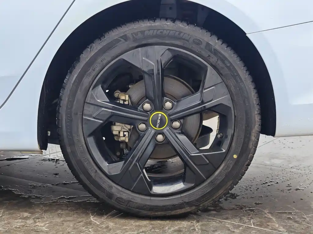 Roewe i6 MAX 2022 — фото 9