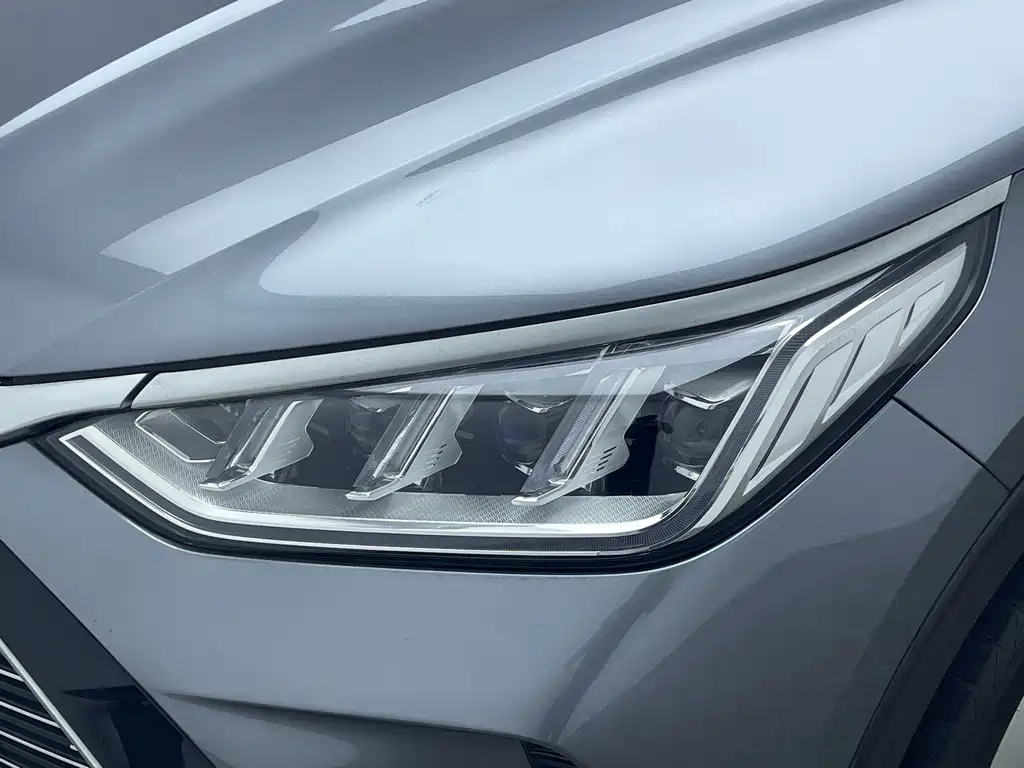 BYD PLUS New Energy 2023 — фото 9