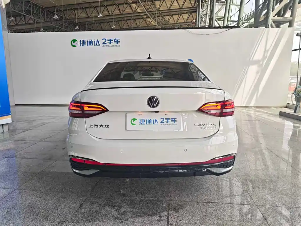 Volkswagen Lavida 2024 — фото 4