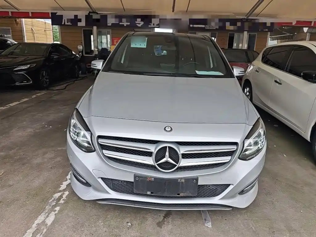 Mercedes-Benz B-Class 2015 — фото 3