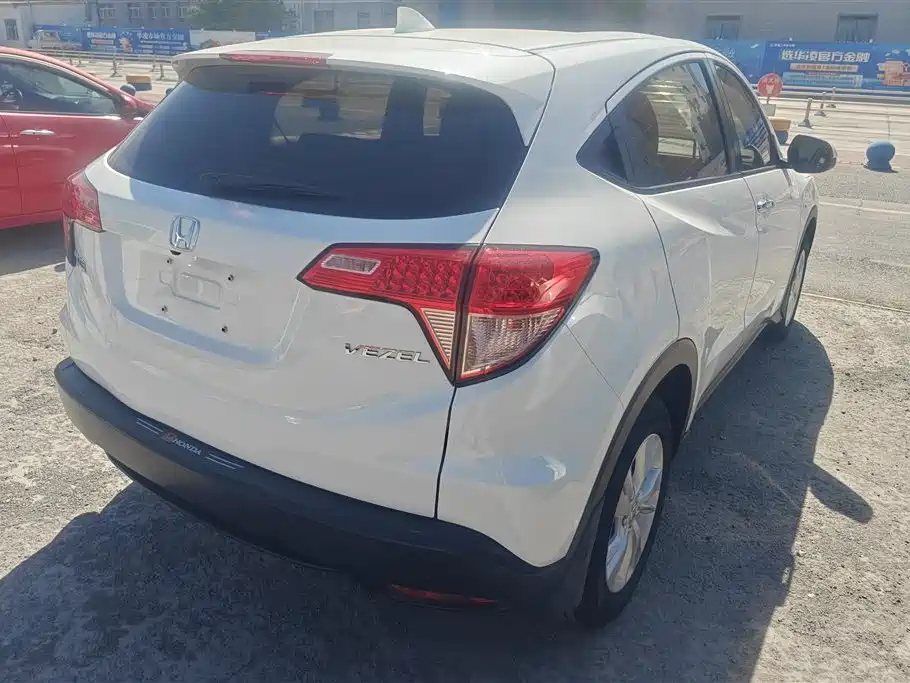 Honda Vezel 2018 — фото 3