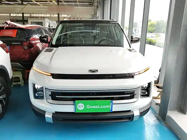 Geely ICON 2023