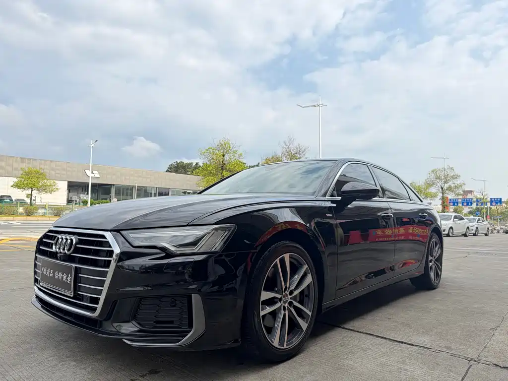 Audi A6L 2020 — фото 1