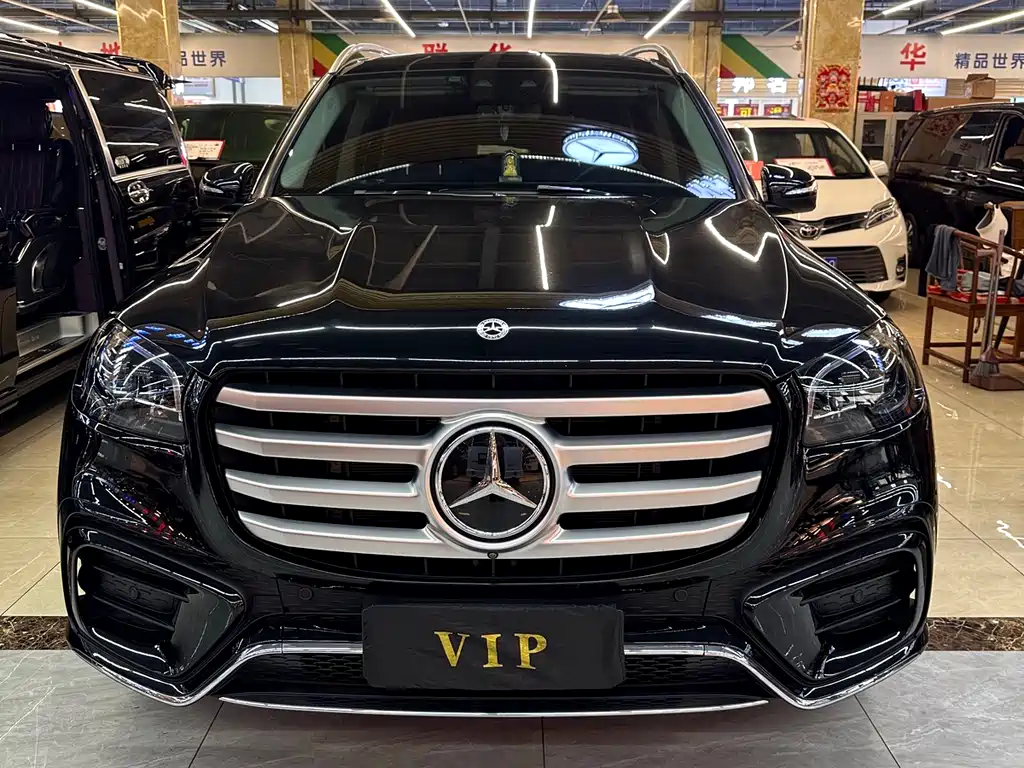 Mercedes-Benz GLS 2024