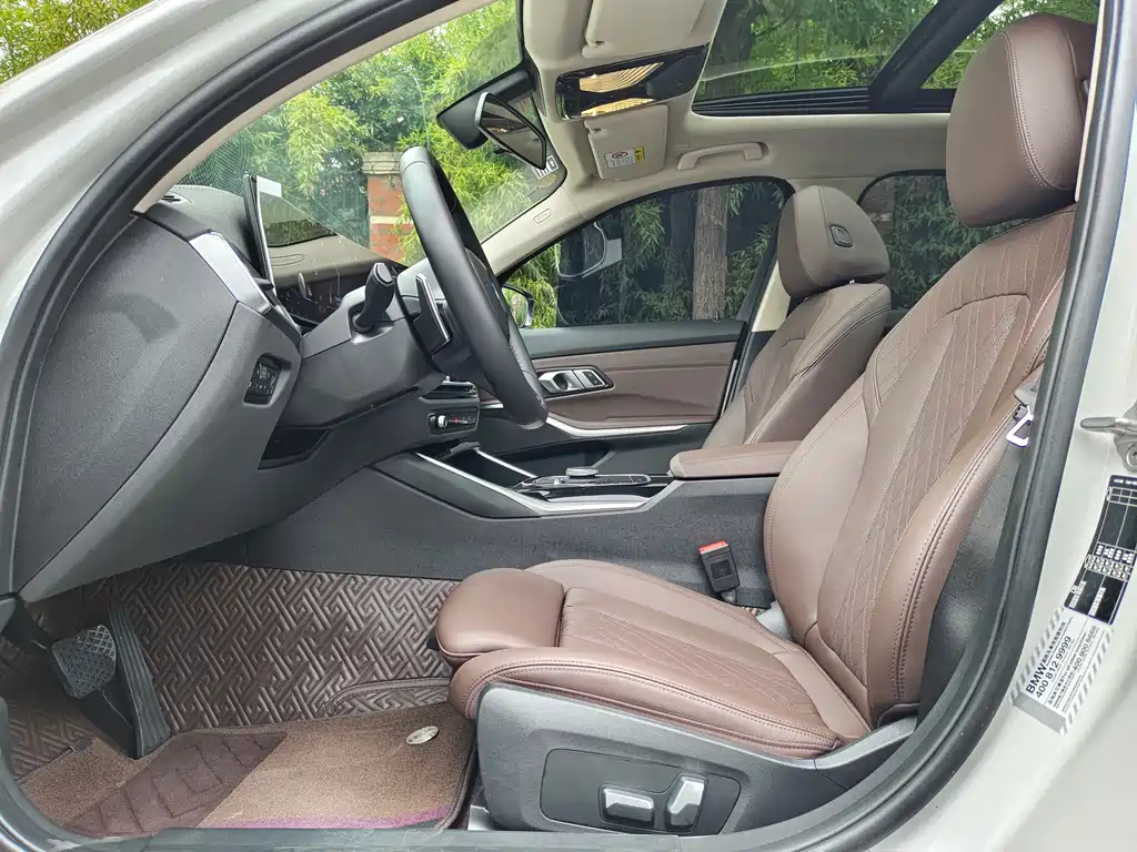 BMW 3 Series 2023