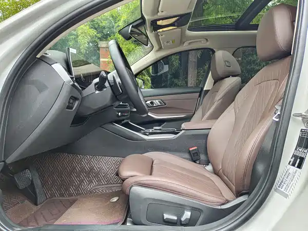 BMW 3 Series 2023