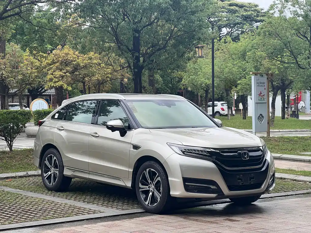 Honda UR-V 2017 — фото 3