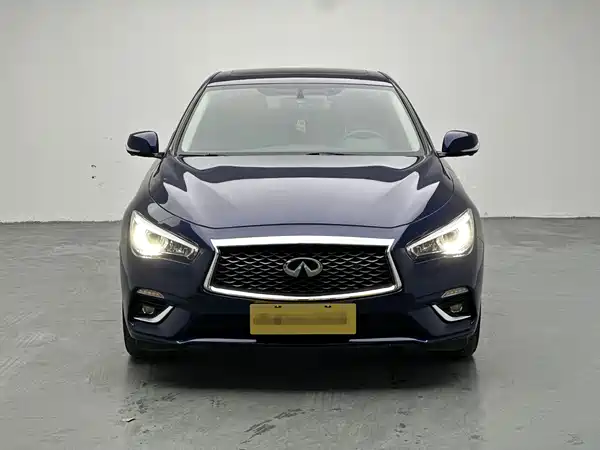 Infiniti Q50L 2018
