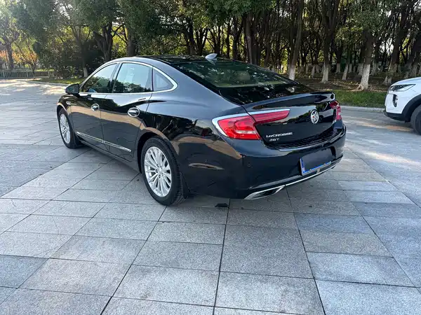 Buick LaCrosse 2018