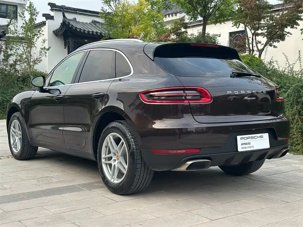 Porsche Macan 2018 — фото 6