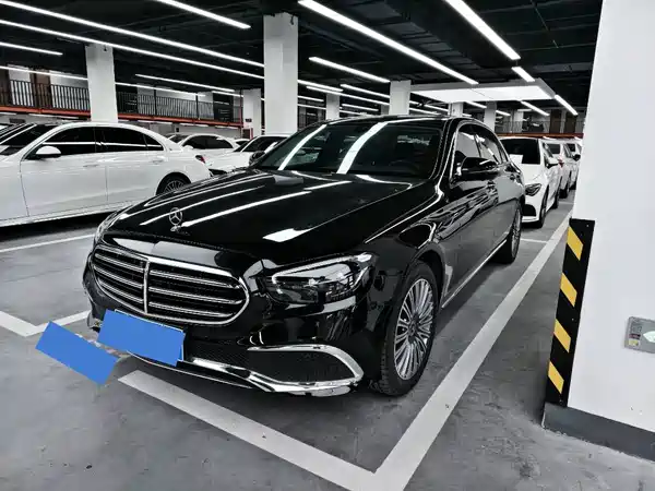 Mercedes-Benz E-Class 2023