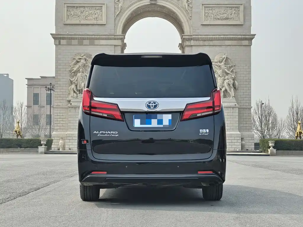 Toyota Alphard 2020 — фото 4