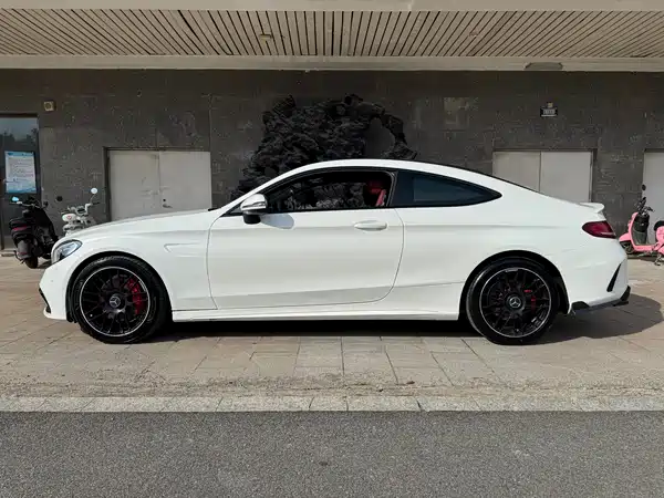 Mercedes-Benz C-Class 2017