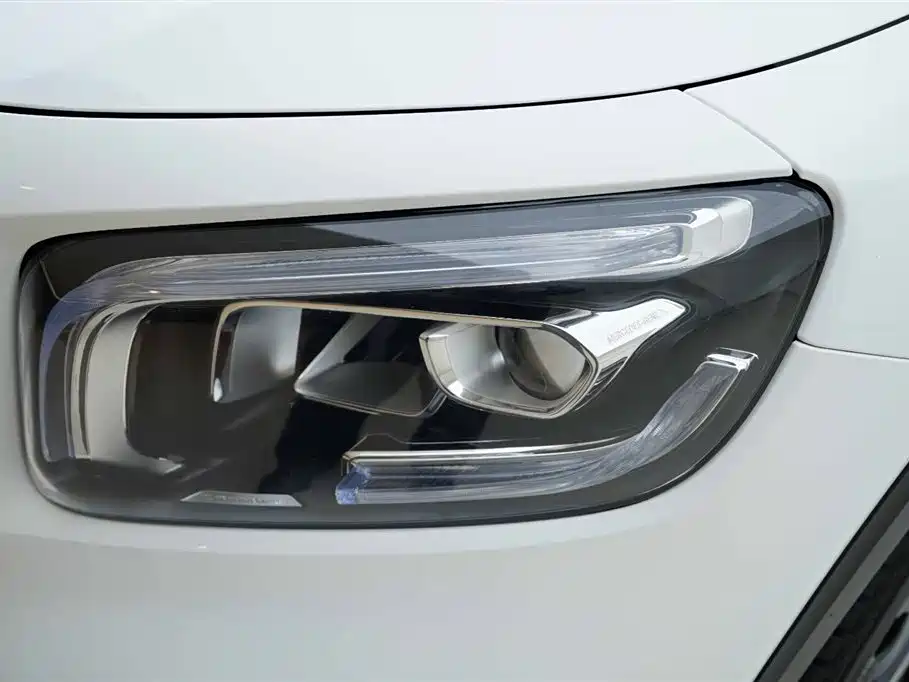 Mercedes-Benz GLB 2021 — фото 13