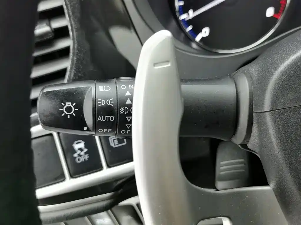 Mitsubishi Outlander 2020 — фото 21