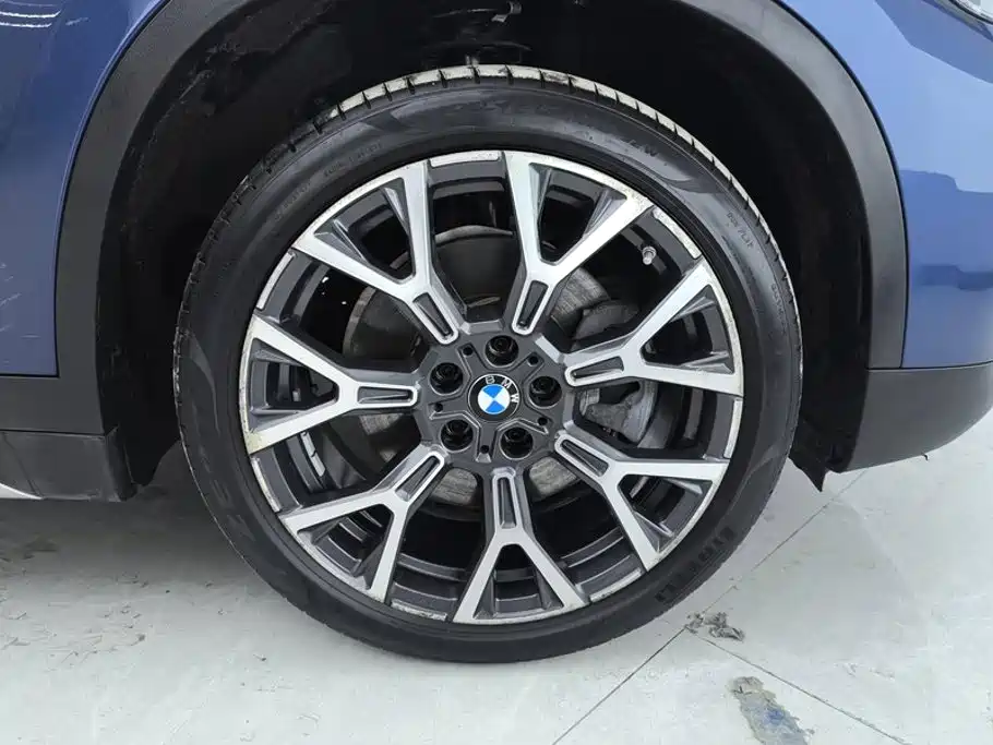 BMW X1 2022 — фото 6