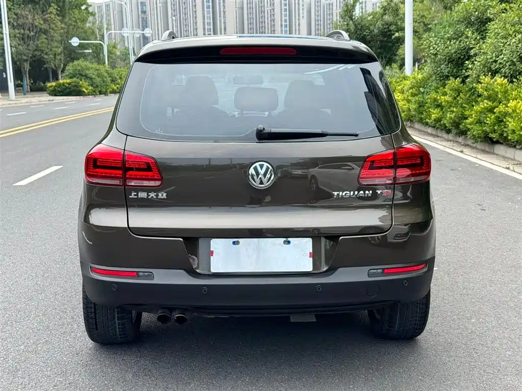 Volkswagen Tiguan 2013 — фото 5