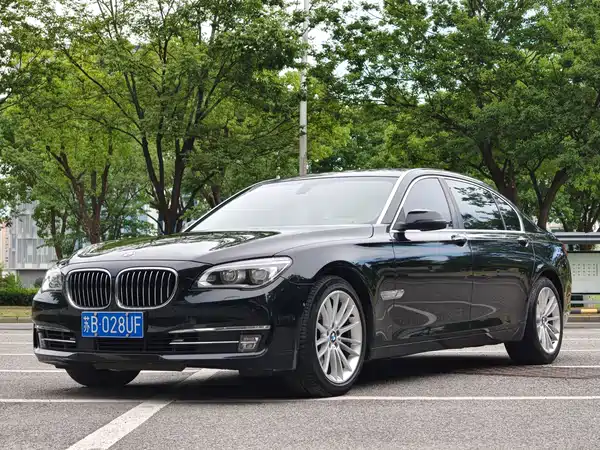 BMW 7 Series 2015